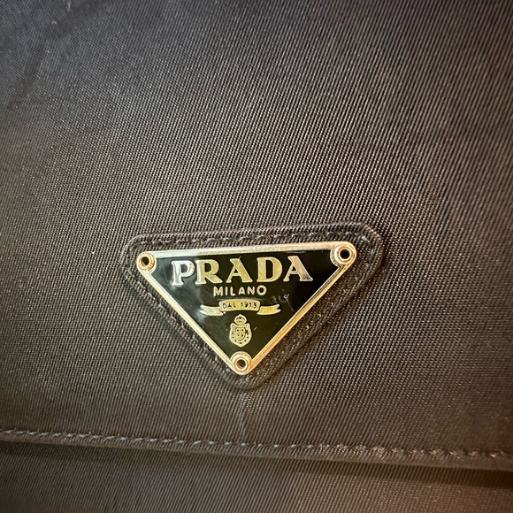❌SOLD❌PRADA Nylon Wallet - Picture 7 of 11